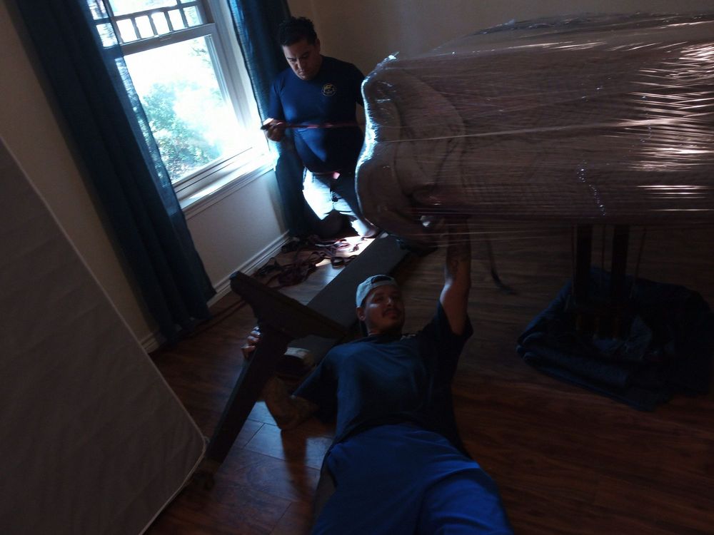 E & G Moving