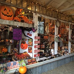 photo of northern lights christmas tree farm pleasant hill or united states - Wheeler Farm Halloween photo of northern lights christmas tree farm pleasant hill or united states - Wheeler Farm Halloween