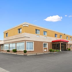 Super 8 By Wyndham Williamsville Buffalo Airport Hotels 7200 Photo Of Super 8 By Wyndham Williamsville Buffalo Airport Ny United