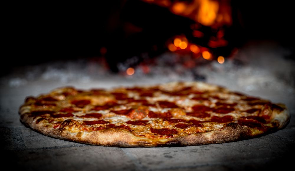 Limestone Pizza CLOSED Order Food Online 29 Photos & 21 Reviews