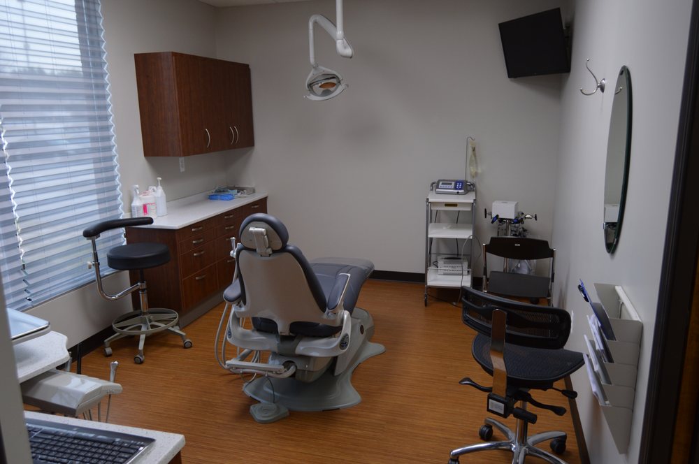 image of business Lee Dental Group