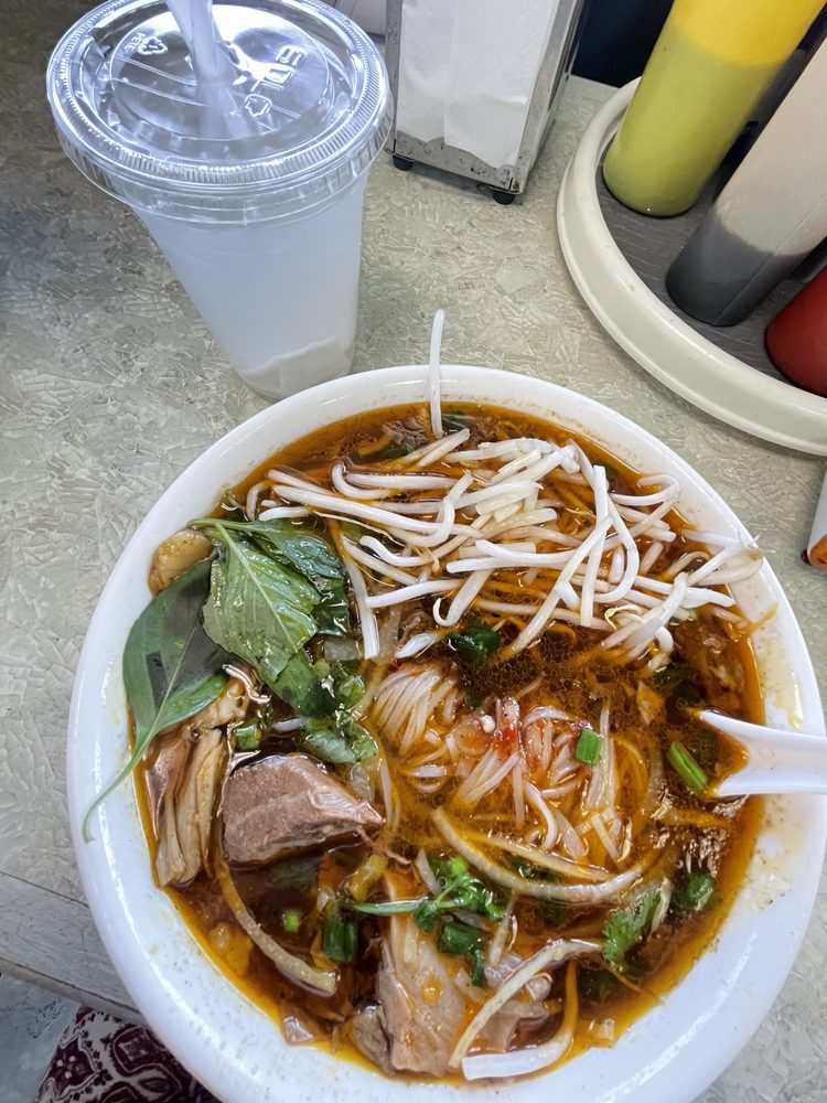Pho 7 Vietnamese Restaurant