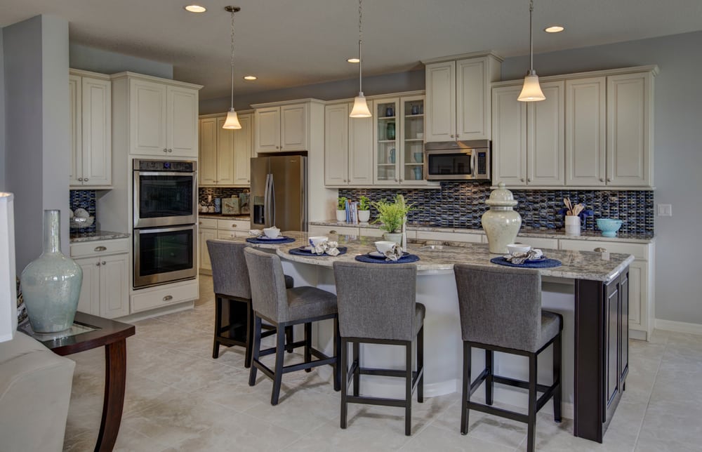 Wilson Model Gourmet Kitchen 42 Cabinets Granite