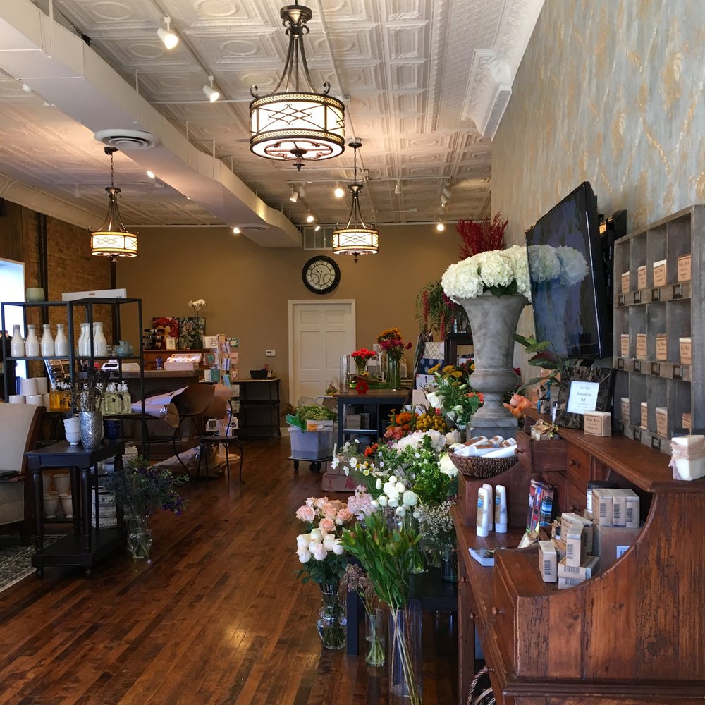 Andrew’s Garden 40 Photos & 15 Reviews Florists 131 W Wesley