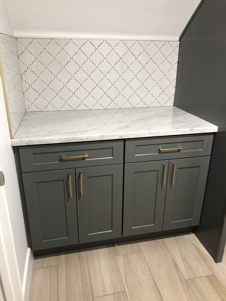 image of business Icon Construction & Design