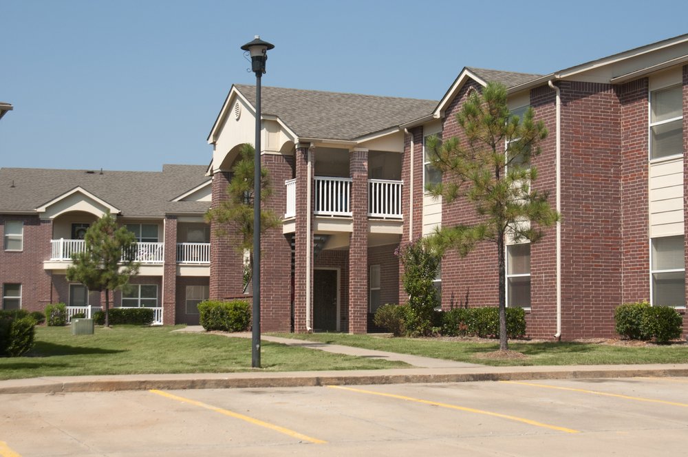 Lick mill creek apartments v chicago title — 3