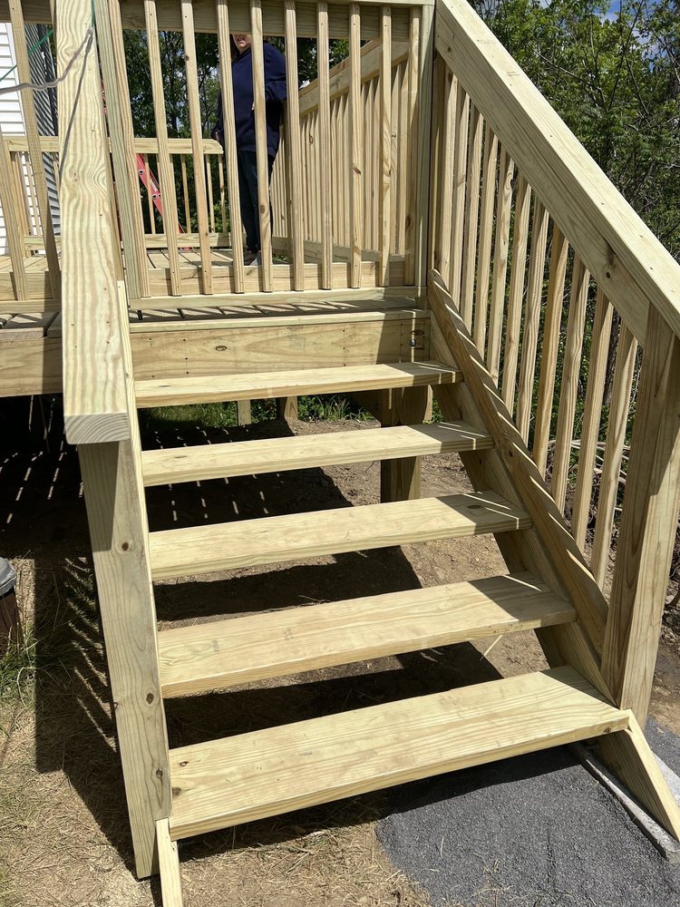 image of business Schoenecker Construction