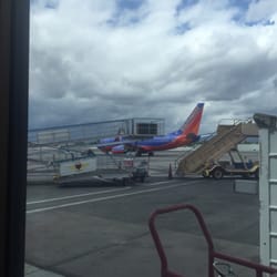 Best parking options for burbank airport