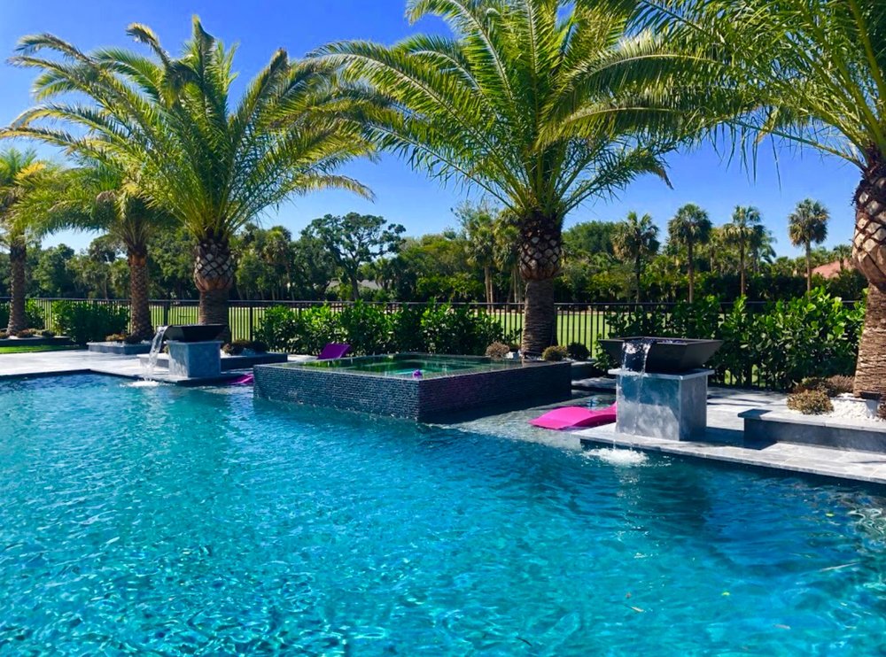 image of business Paradise Swimming Pools & Spas