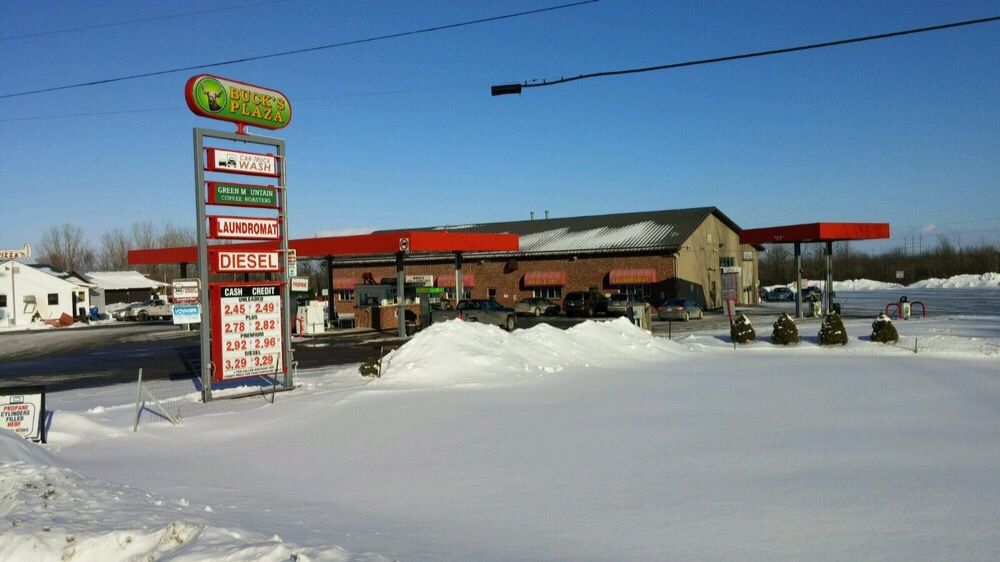 Buck's Plaza