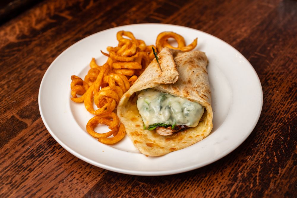 Carlucci's Grill - West Windsor Carlucci's Grill - West Windsor