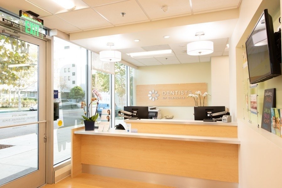 image of business Dentists of Glendale