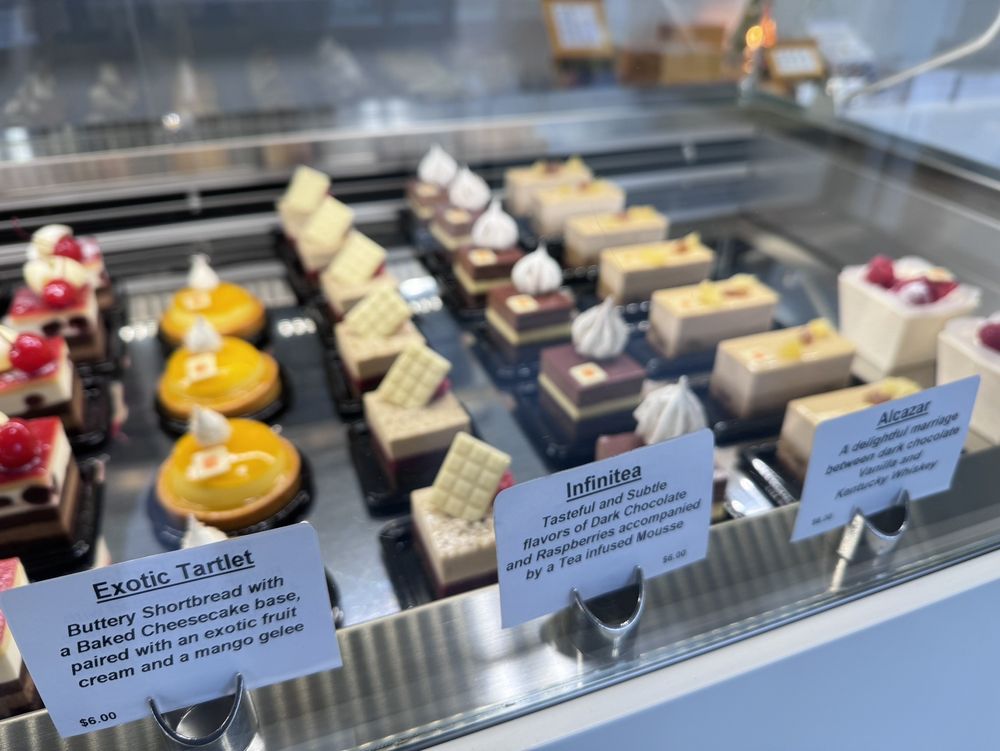 Frederic Loraschi Chocolate