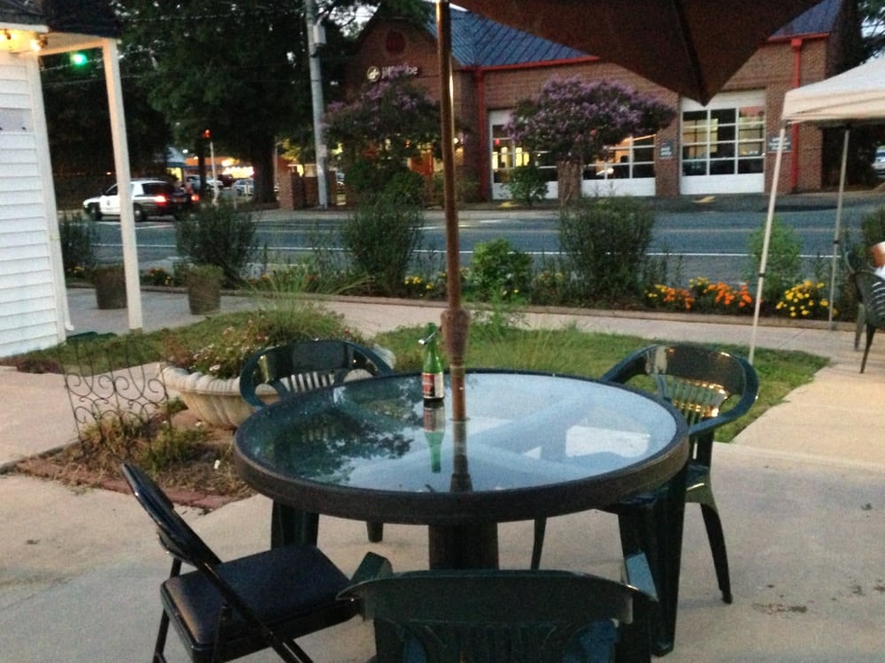 El Molcajete Taco Truck