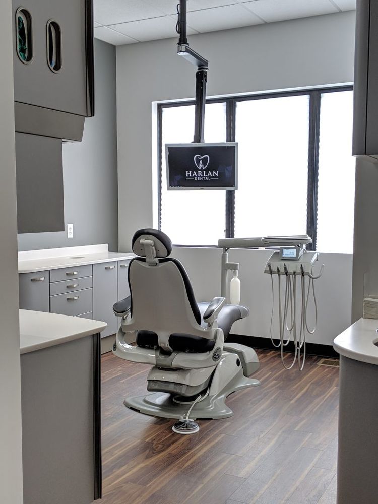 image of business Harlan Dental