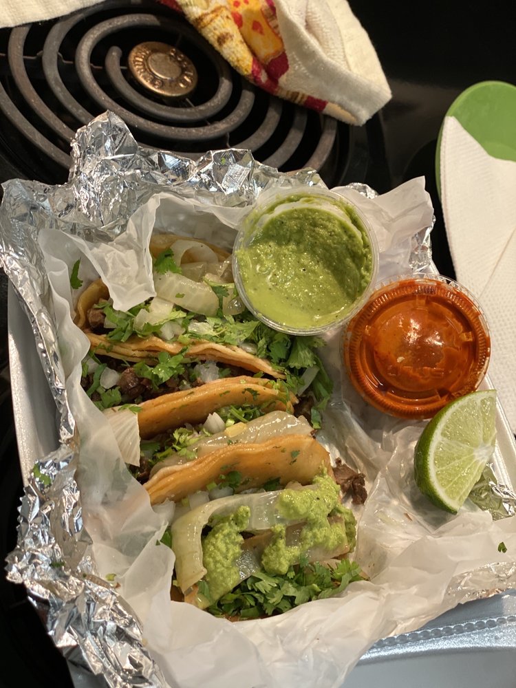La Salsa Verde Taqueria