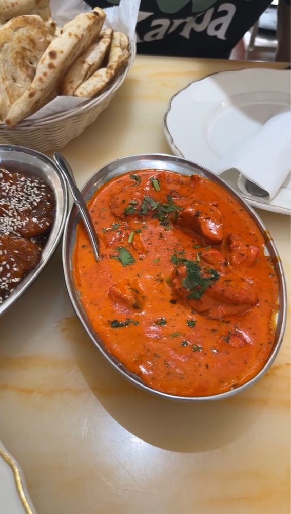 Royal Tabaq Restaurant & Banquet Hall