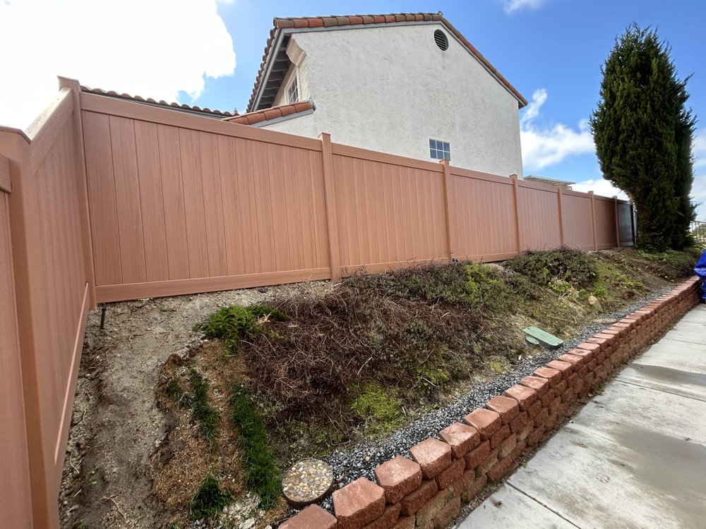 Vista Fence