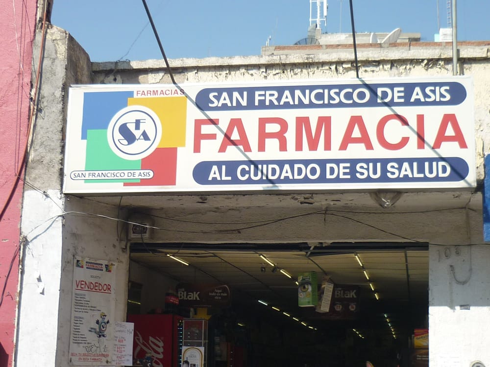 Farmacia San Francisco de Asís Pharmacy Emiliano Zapata 106, León