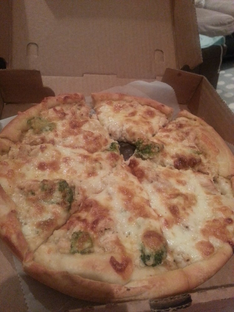 Everett House of Pizza 26 Reviews Pizza 722 Broadway, Everett, MA