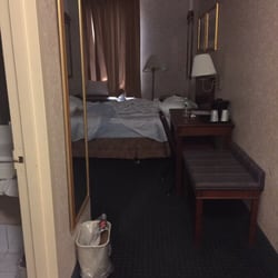 City View Inn 34 Reviews Hotels 3317 Greenpoint Ave Photo Of City View Inn Long Island Ny United States When