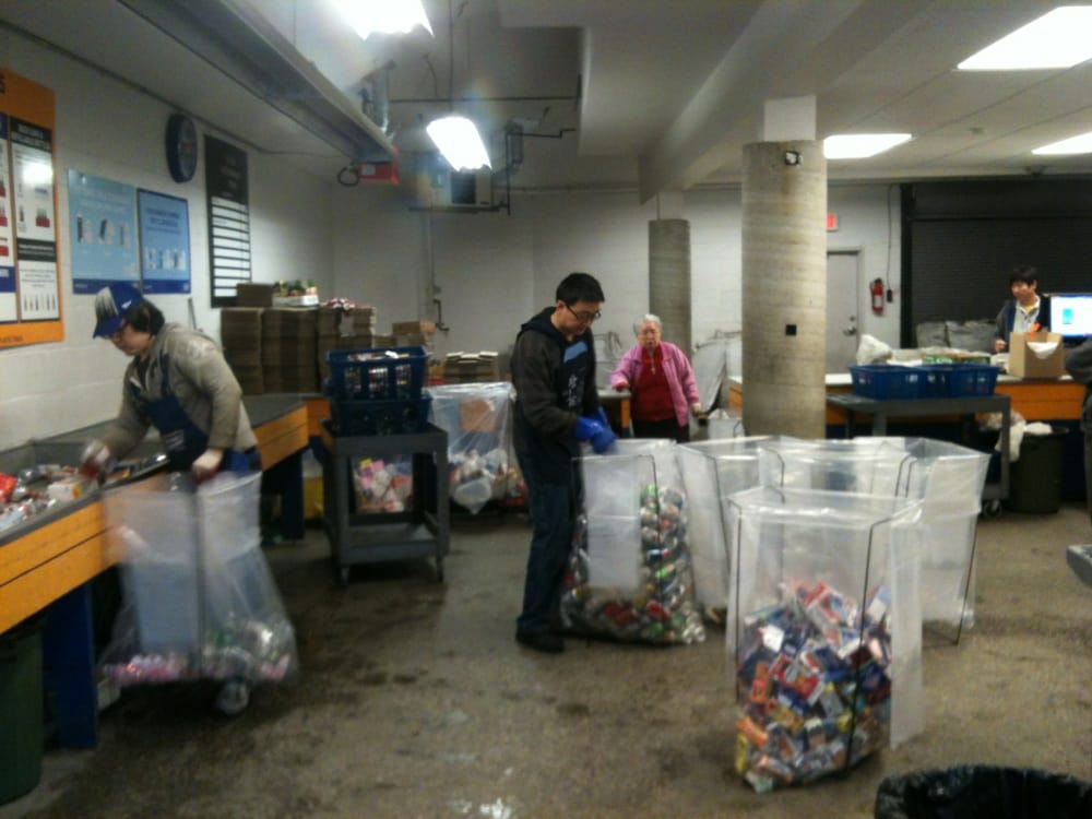 Blue Mountain Market & Bottle Depot Recycling Center 508 Blue