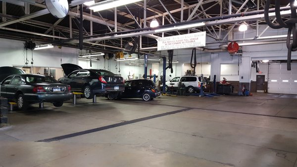 Bob Maxey Lincoln >> Bob Maxey Lincoln 16901 Mack Ave Detroit Mi Auto Dealers Bob Maxey Lincoln >> Bob Maxey Lincoln 16901 Mack Ave Detroit Mi Auto Dealers