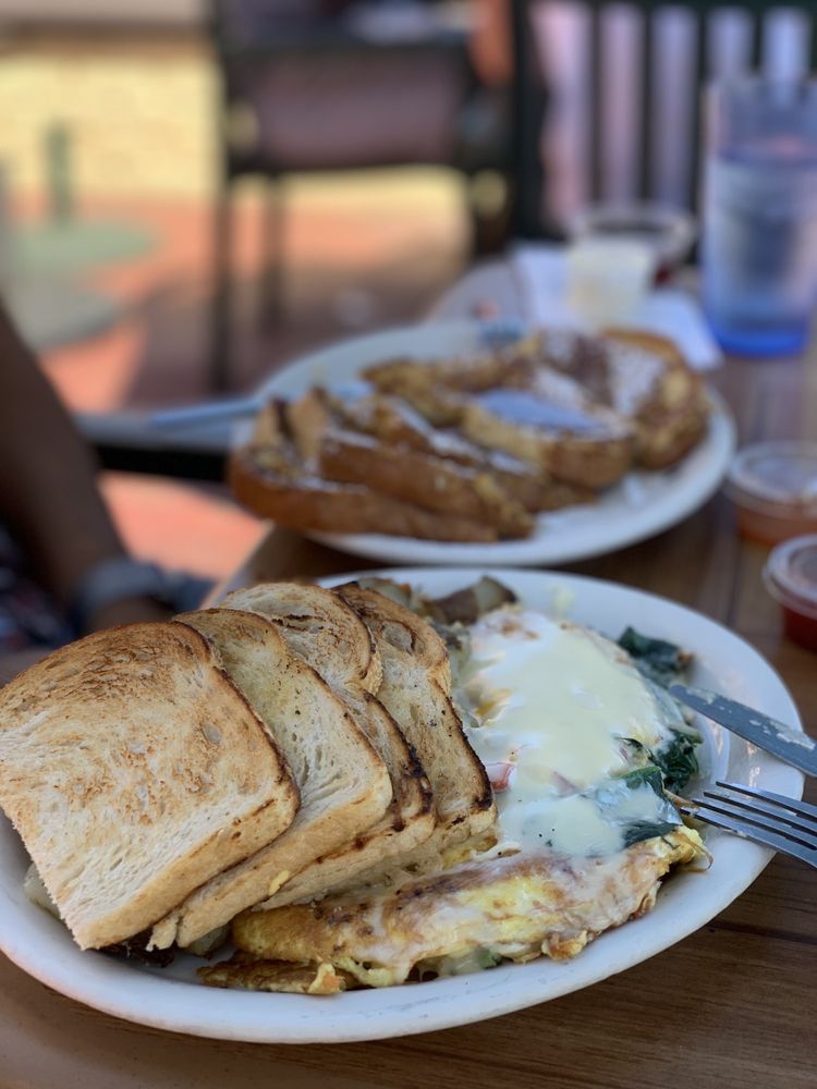 The Breakfast Buzz