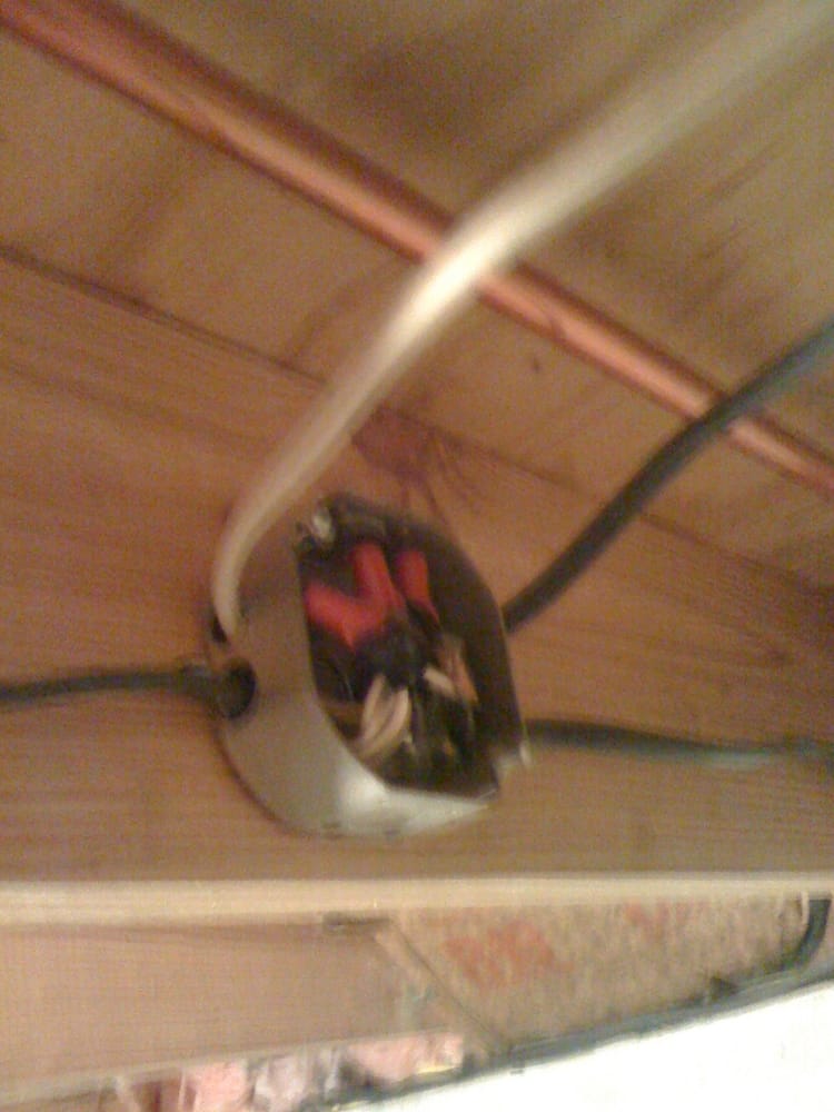 Junction Box Overloaded No Wire Clamps Cover Too Many Wires Photo Of Action Home Inspection O Fallon Mo United States Junction