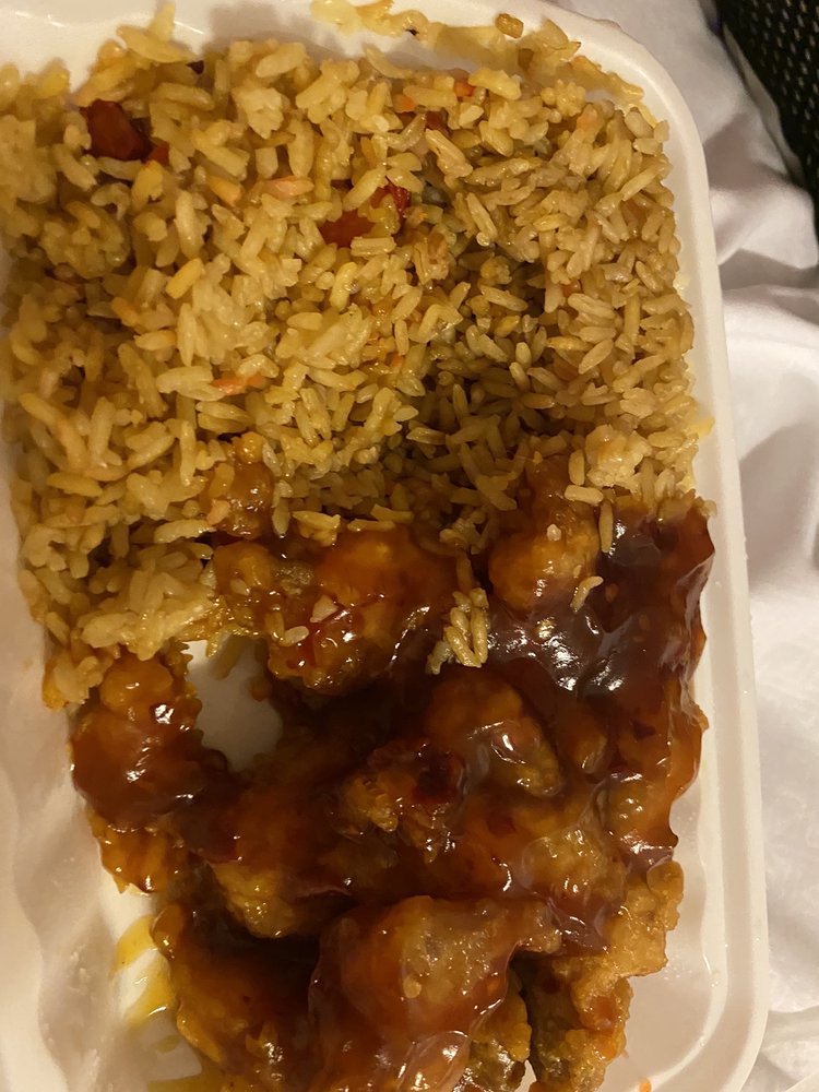 Golden Dragon Restaurant