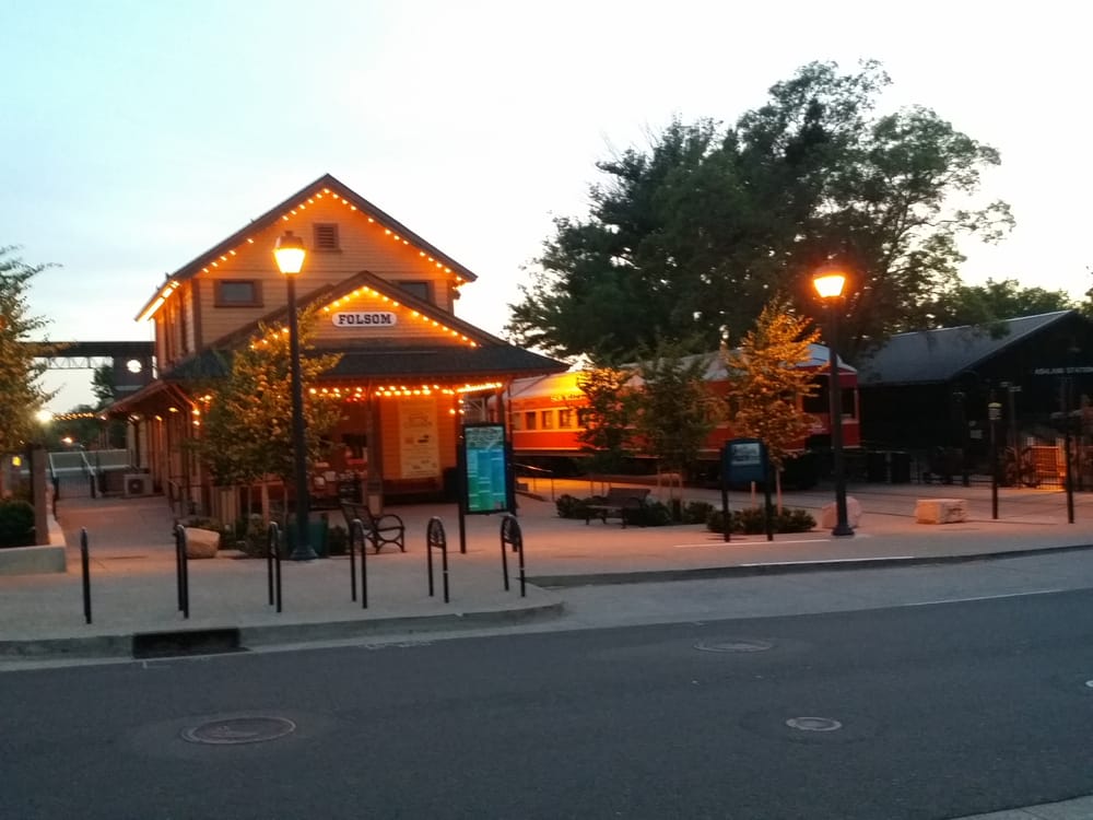 Folsom Chamber of Commerce and Visitors Center Community Service/Non