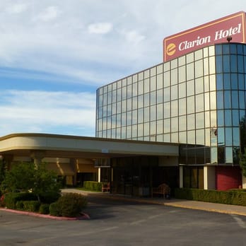Clarion Hotel 20 Photos 10 Reviews Hotels 2600 North Aspen Photo Of Clarion Hotel Broken Arrow Ok United States
