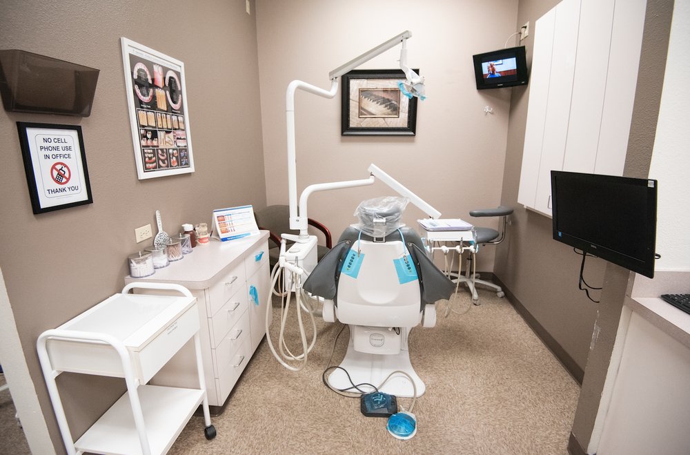 image of business Smile Dental
