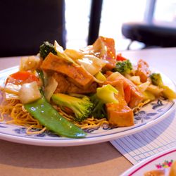 Lotus Restaurant 415 Photos 602 Reviews Vietnamese 113 W Photo Of Lotus Restaurant Minneapolis Mn United States Chow Mein With Tofu