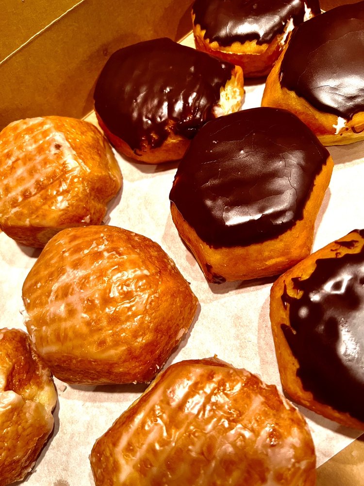 Suzy-Jo Donuts