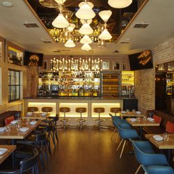 Restaurants Lake Forest Il Best Maevery Public House 130 Photos 124 Reviews Tail Bars 20 Market On The Square 655 Forest Avenue Lake Il 60045 Restaurants