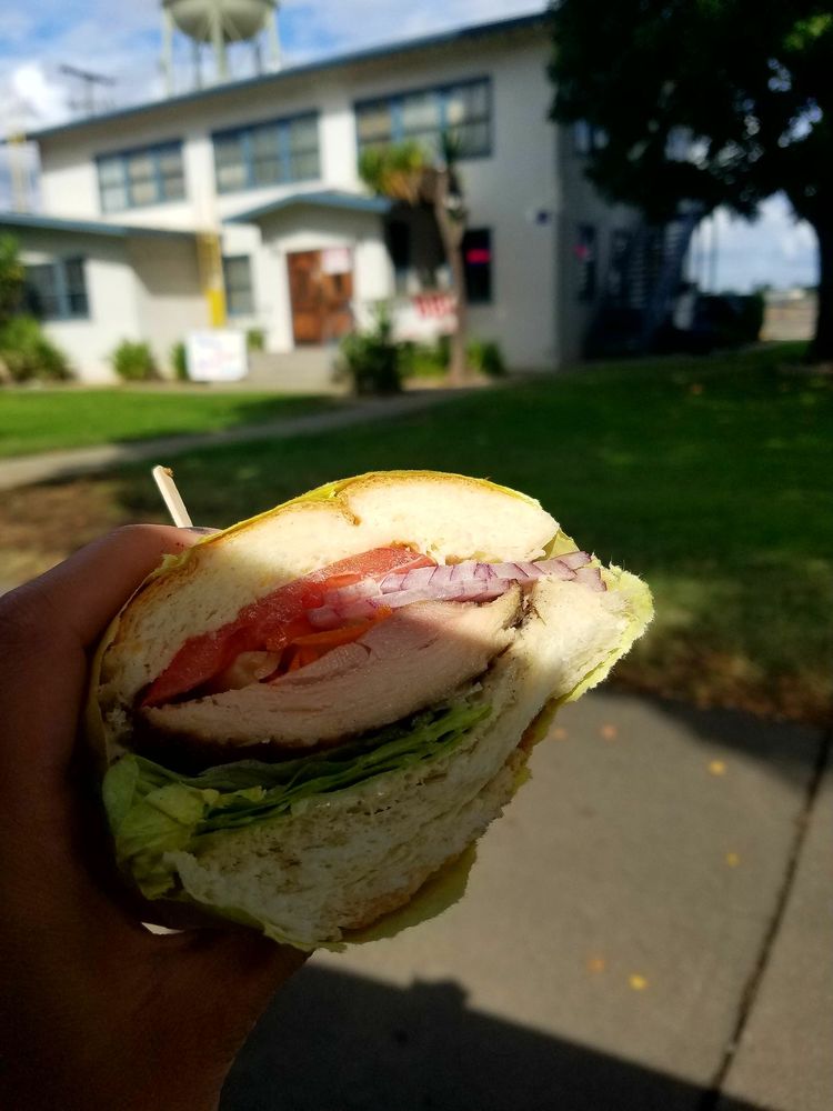 Delroy's Deli & Catering