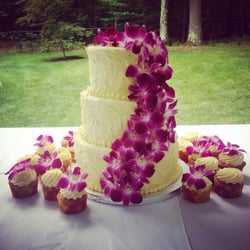 Frost This Cakes Bakeries 53 Main St Wilton Nh Al Phone Photo Of Frost This Cakes Wilton Nh Al United States Hawaiian Wedding