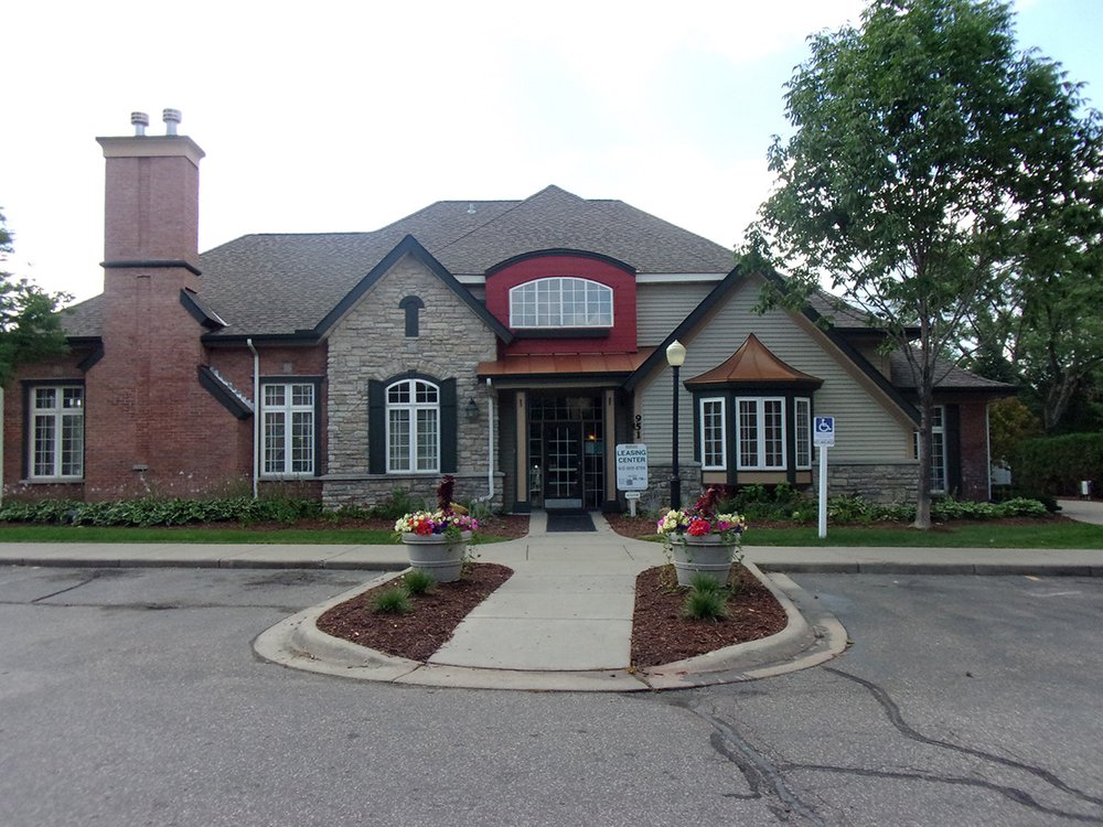 Seasons Park Apartments by Village Green CLOSED 26 Photos