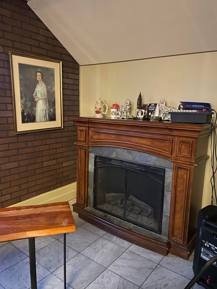 Big Ben British Restaurant & Pub