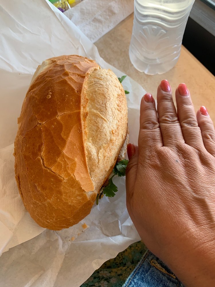 Banh Mi Saigon