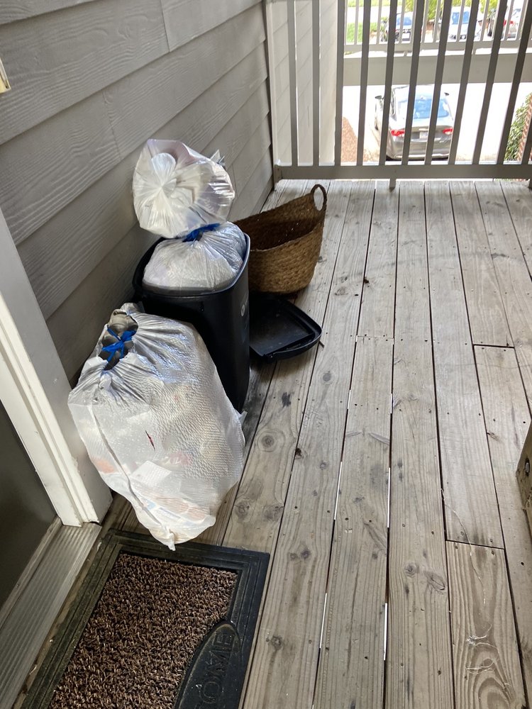 Village on the Lake Apartments