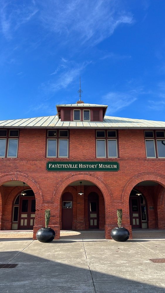 Fayetteville Farmer's Market