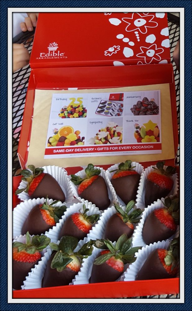 Edible Arrangements 38 Photos & 74 Reviews Gift Shops 2752