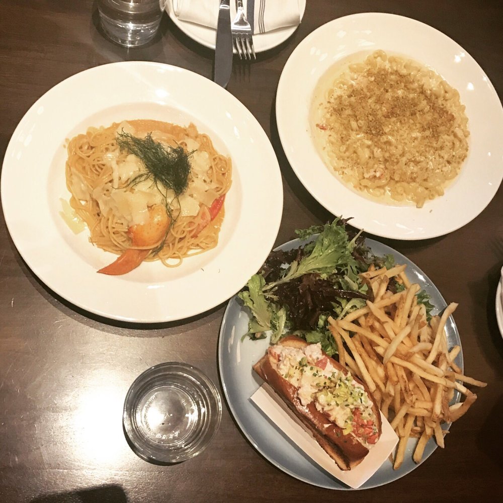 The Hourly Oyster House 264 Photos & 200 Reviews Seafood 15