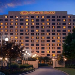 Crowne Plaza Memphis East 72 Photos 78 Reviews Hotels 2625