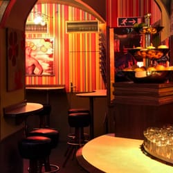 gay bar vienna austria young skinny shemale