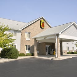 Super 8 By Wyndham Adrian Hotels 1091 U S Hwy 223 Mi Photo Of Super 8 By Wyndham Adrian Mi United States