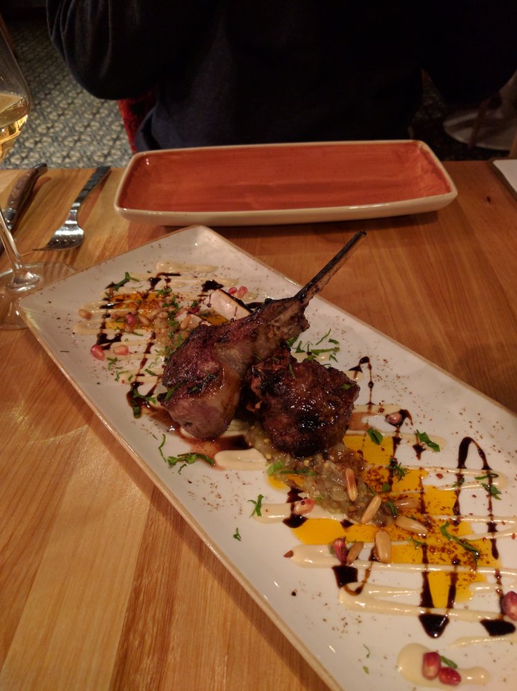 Damas Restaurant