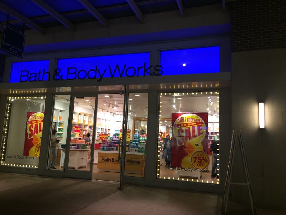 Bath and Body Works Cosmetics & Beauty Supply 1910 Domain Dr